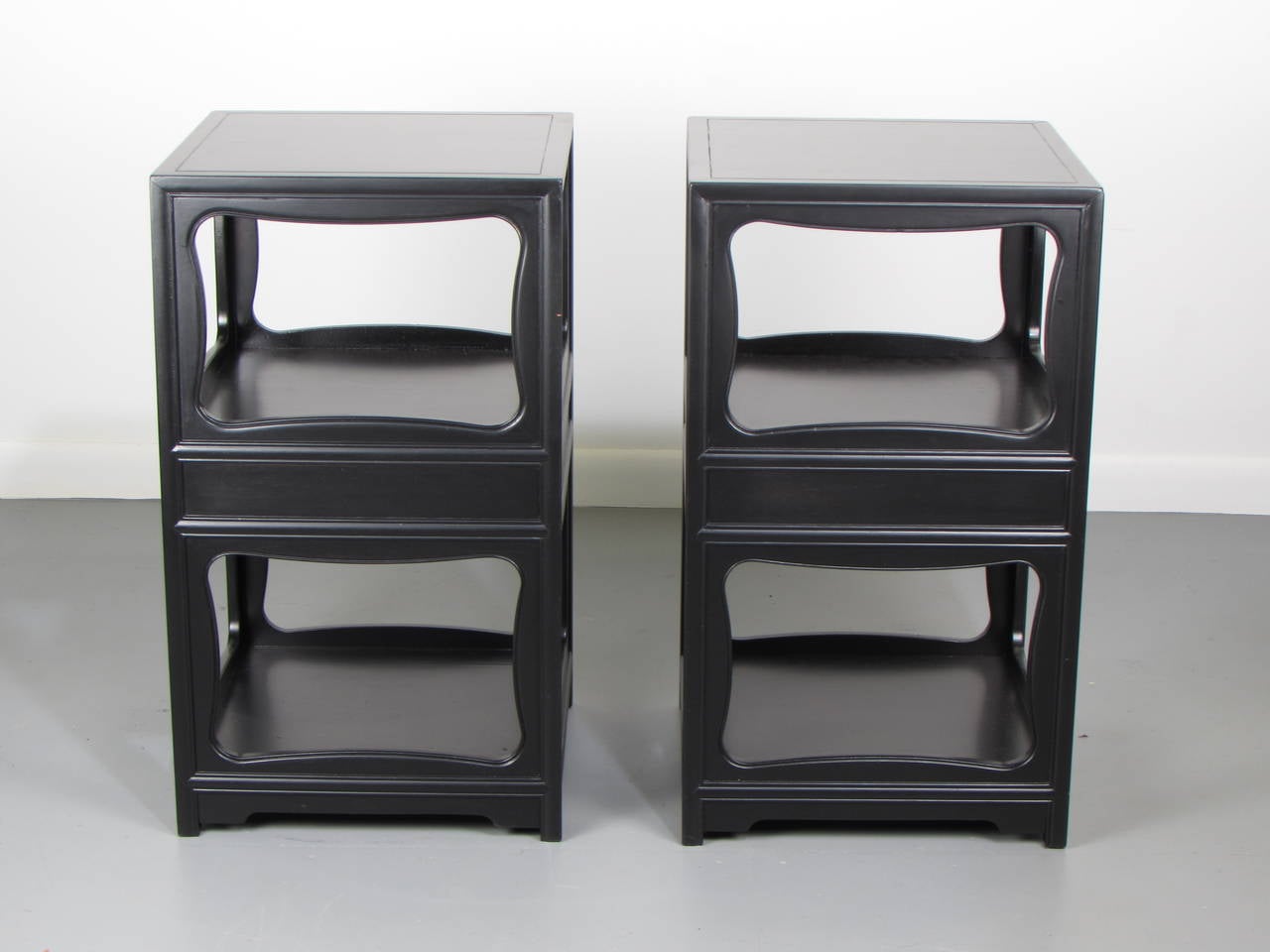 Pair of Lacquered End Tables or Nightstands by Michael Taylor for Baker, 1950s 1