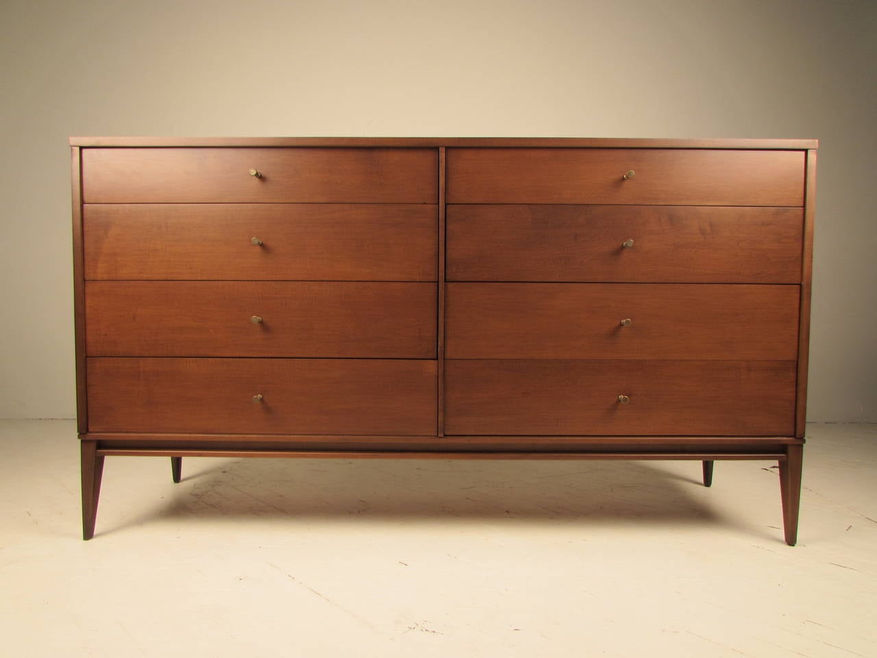 Stately Paul Mccobb Planner Group Eight Drawer Dresser For