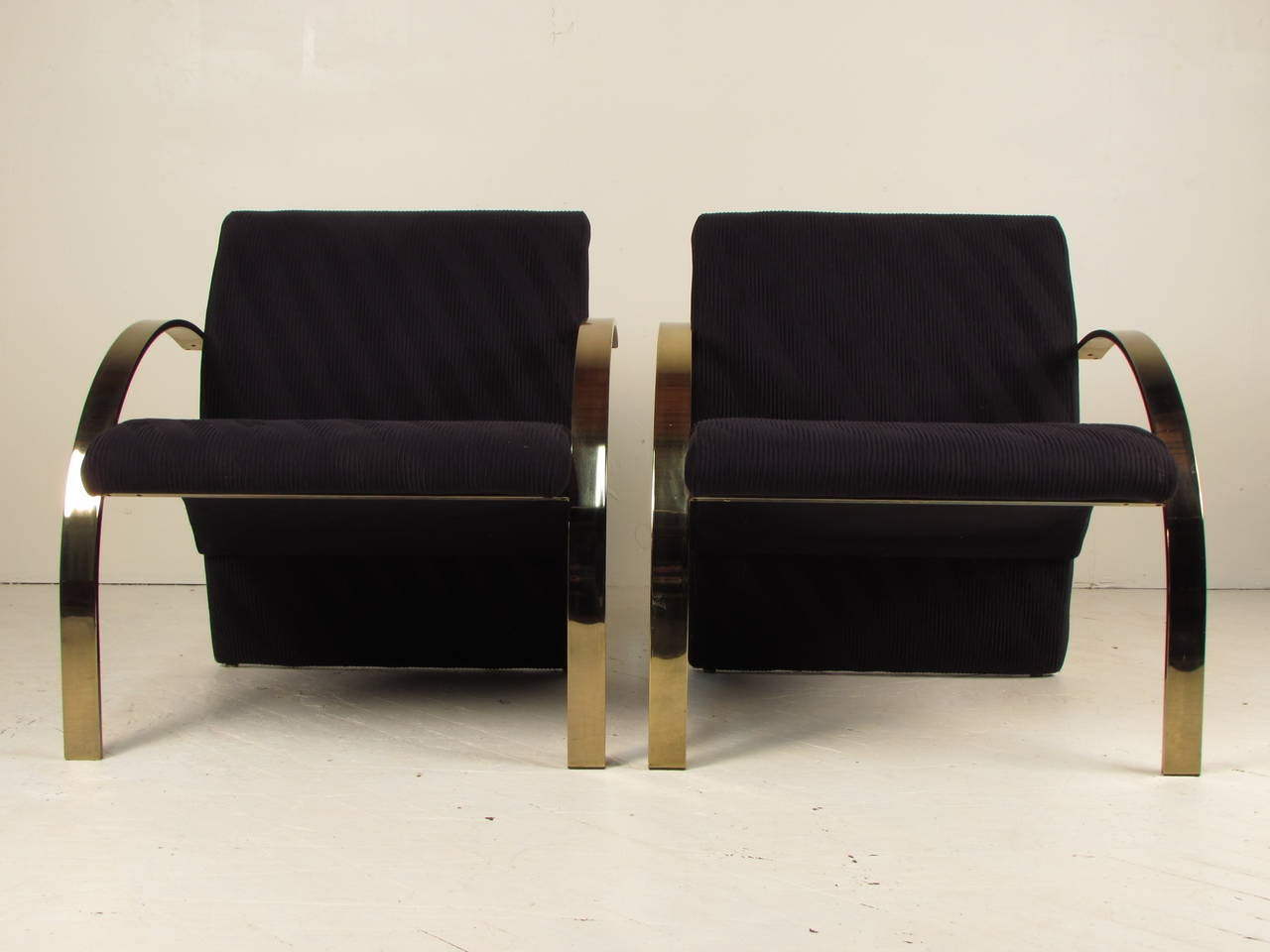 American Pair of Dramatic Sculptural Brass Lounge Chairs by Directional