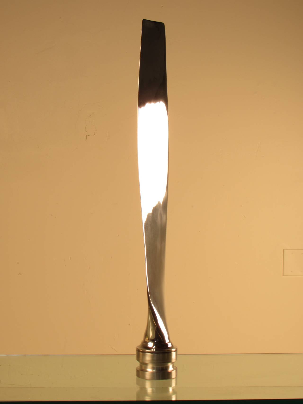 Machine Age Mirror Polished Aluminum Propeller In Excellent Condition In New York, NY