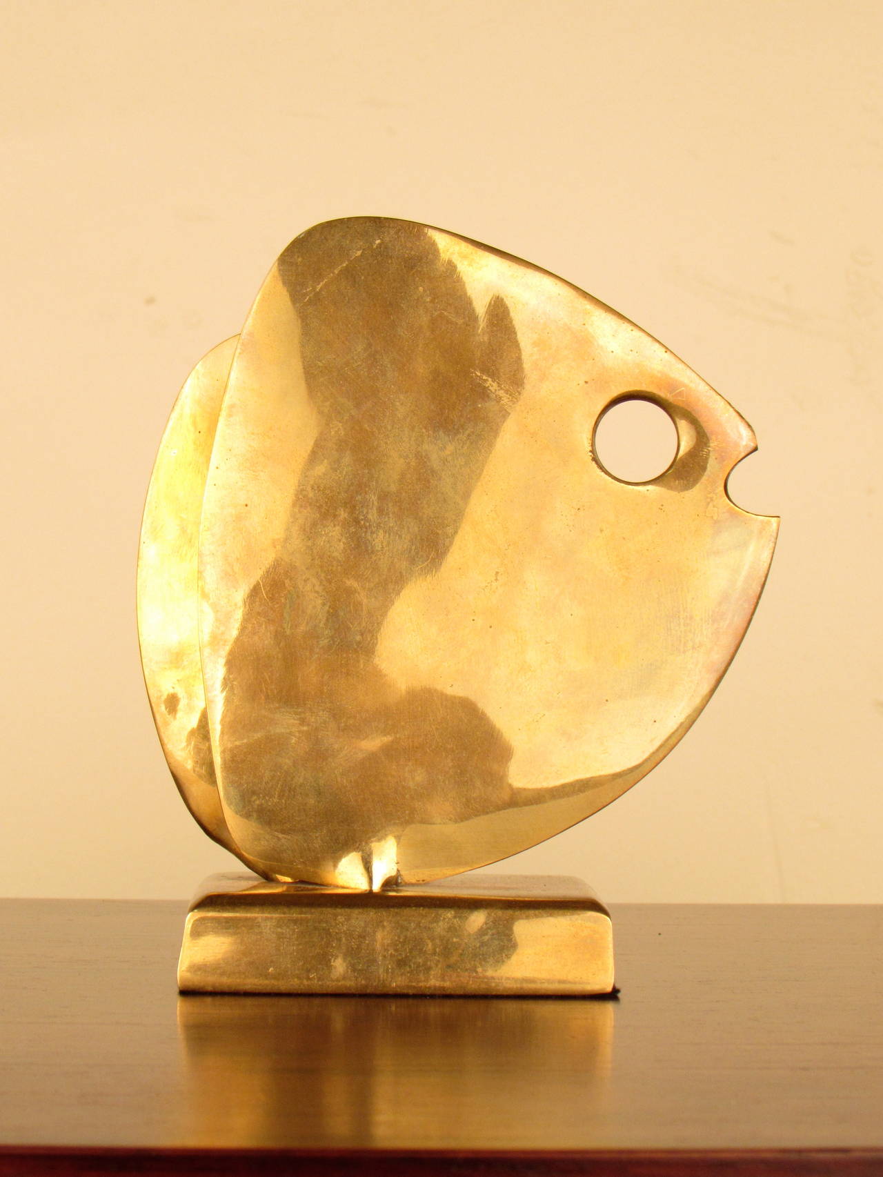 somchai sculpture