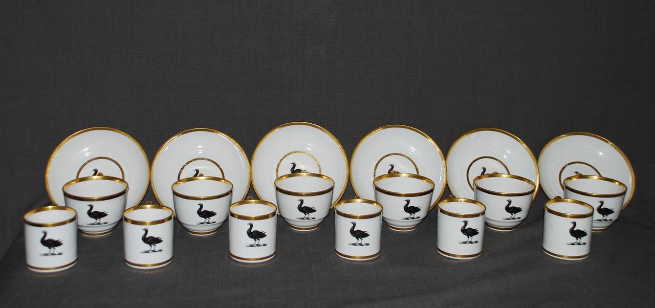 Anglais Ensemble de six tasses à thé en porcelaine avec oiseaux, Trio en vente