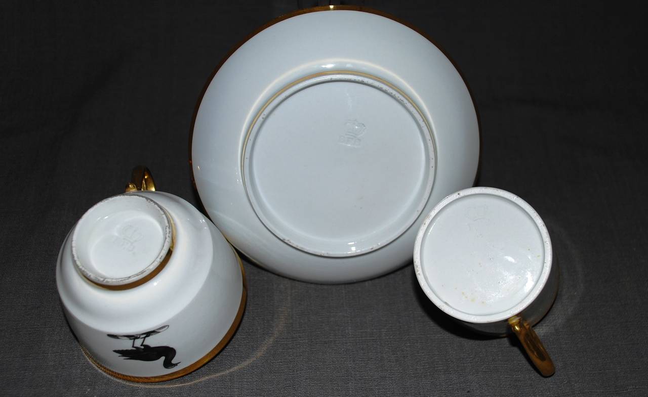 18th Century Set of Six Porcelain Moorhen Bird Teacup Trios For Sale
