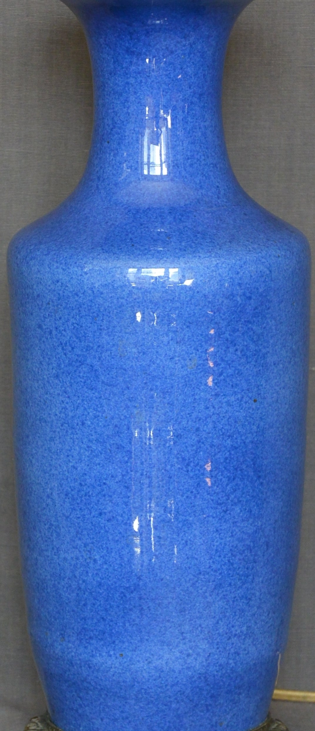 Chinois Lampe vase bleu poudré de style Kangxi en vente