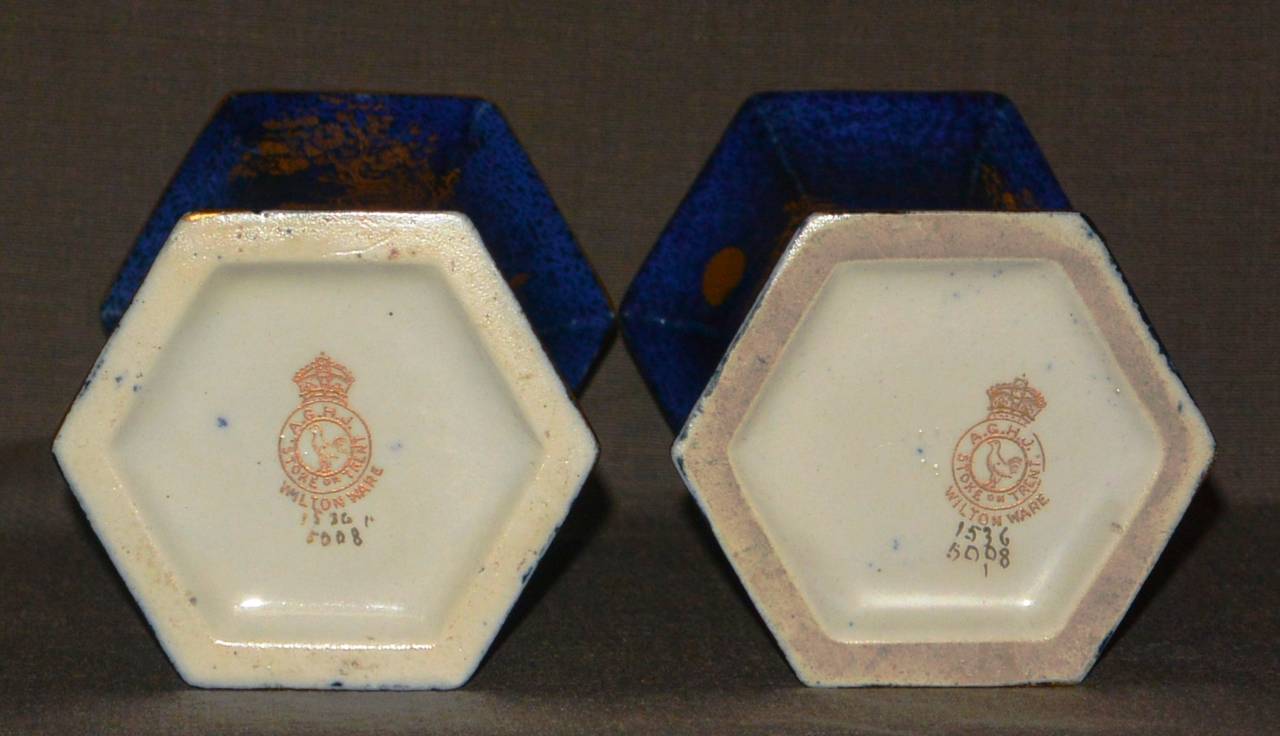 Pair of Hexagonal Chinoiserie Blue and Gold Vases 1