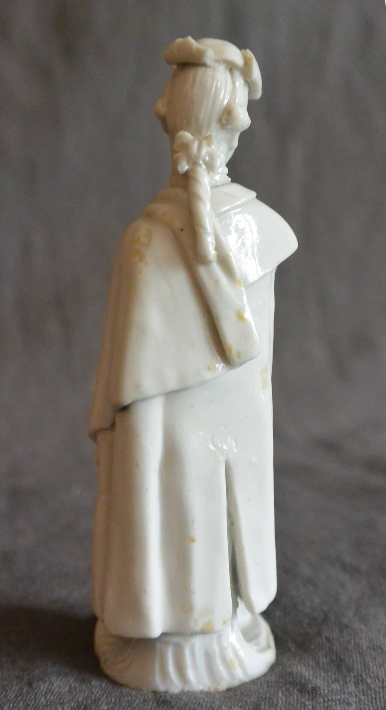 Ensemble de trois figurines vénitiennes en porcelaine blanche Cozzi Bon état - En vente à New York, NY