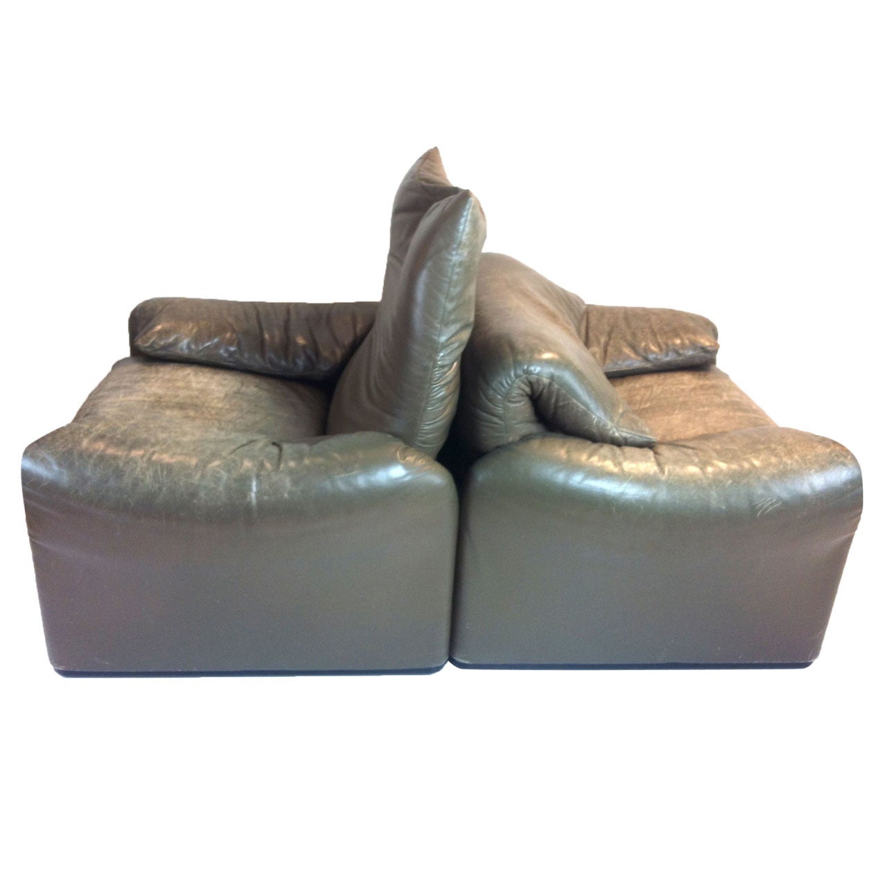 Pair of Lounge Chairs with Ottoman by Vico Magistretti for Cassina