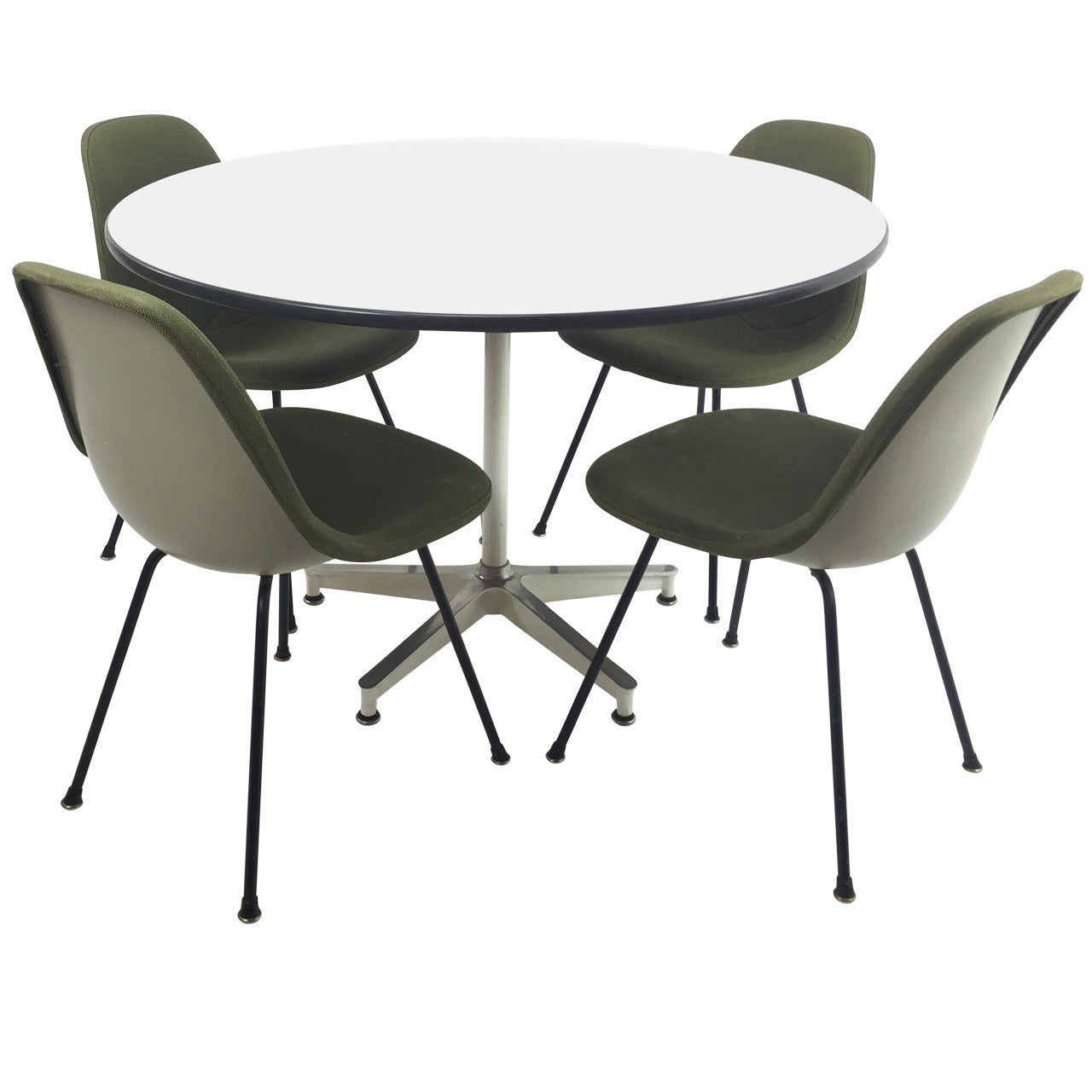 Herman Miller Eames 670 Dining Table and Four Side Shell Chairs For Sale