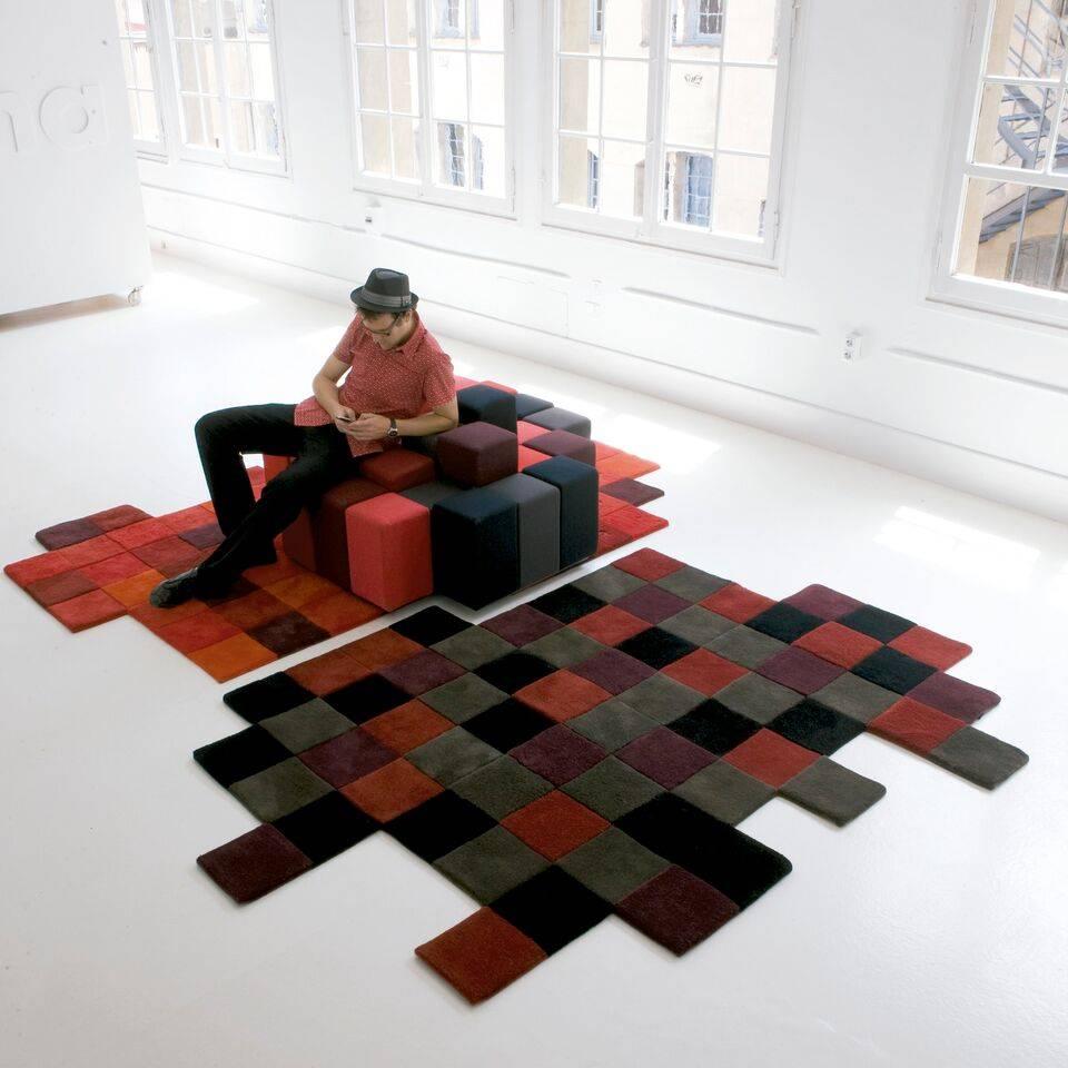 Do-Lo-Rez 2 Roter handgetufteter Teppich aus neuseeländischer Wolle von Ron Arad, auf Lager (Moderne) im Angebot