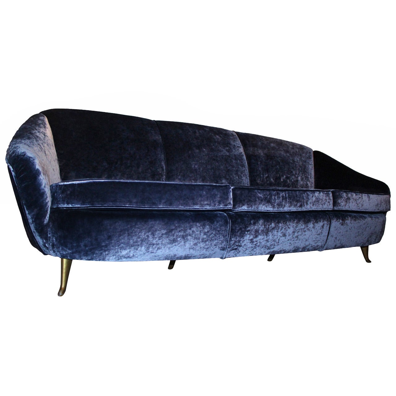 Elegant Sofa by Gio Ponti, Italy, 1950, for ISA, Bergame, Italy For Sale