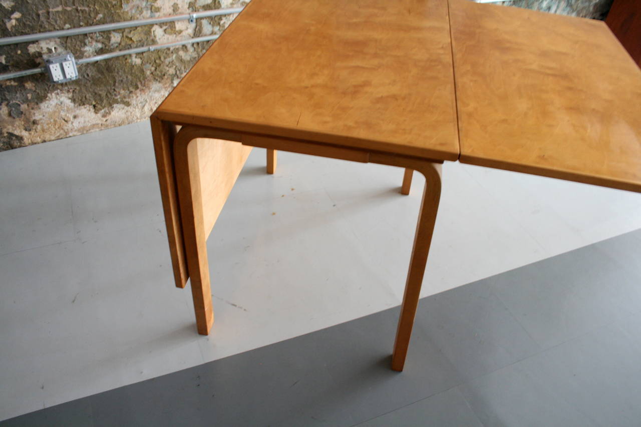 American Early Alvar Aalto Birch Drop Leaf Dining Table for Artek Finland 1930's