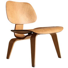 'Lounge Chair Wood' LCW by Charles Eames for Herman Miller   USA 1950's