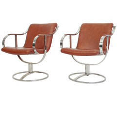 Vintage Pair of Swivel Leather Lounge Chairs by Gardner Leaver for Steelcase, circa 1971