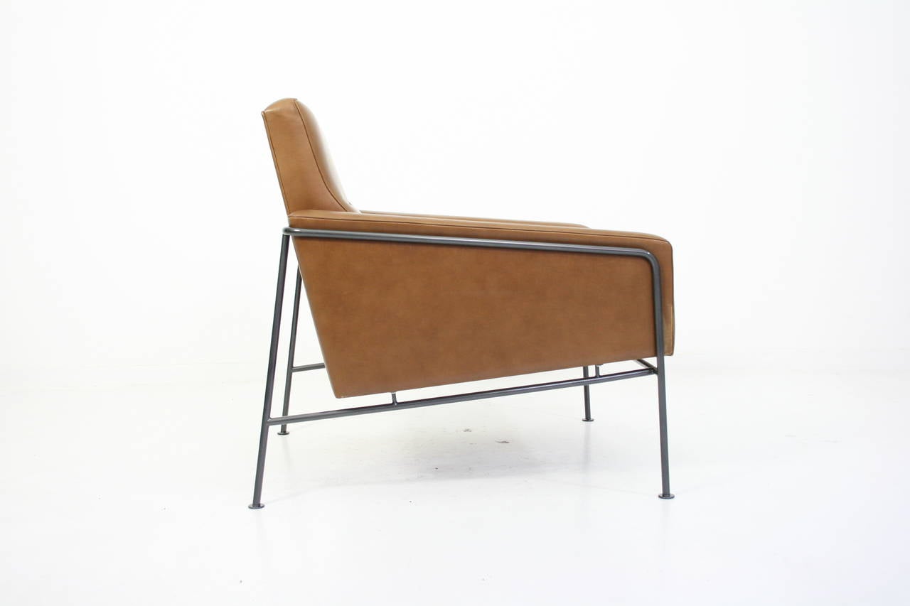Cuir Chaise longue en cuir Arne Jacobsen Série 3300