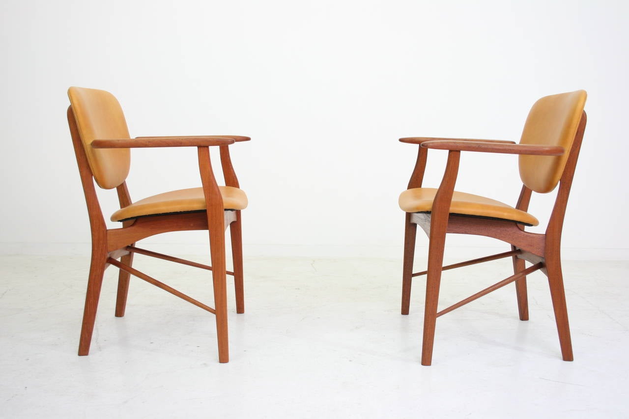 Rare Set of Eight Finn Juhl Niels Vodder Leather and Teak Dining Chairs 3