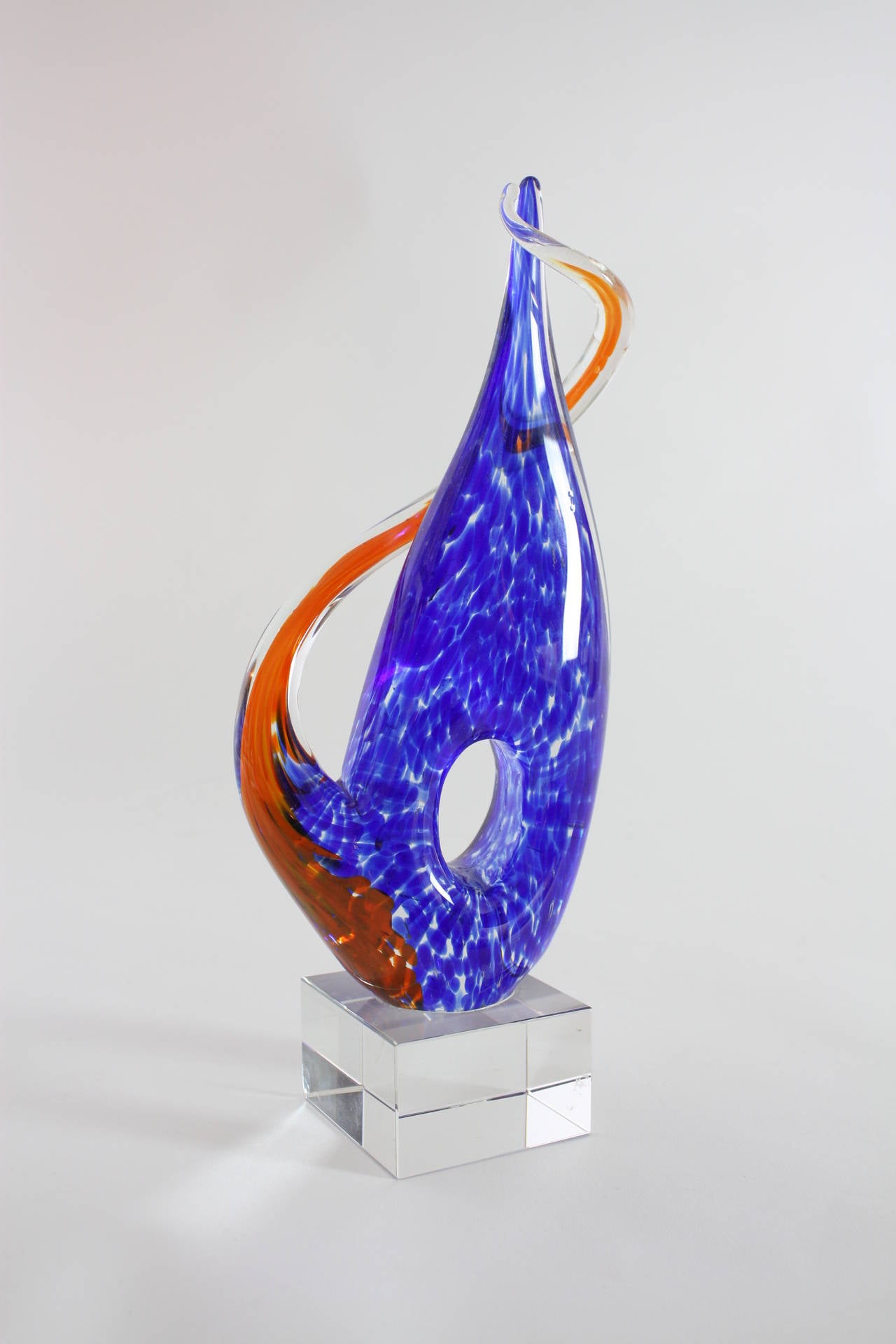 Murano Glass Teardrop Shape Colorful Sculpture In Excellent Condition In Barcelona, ES