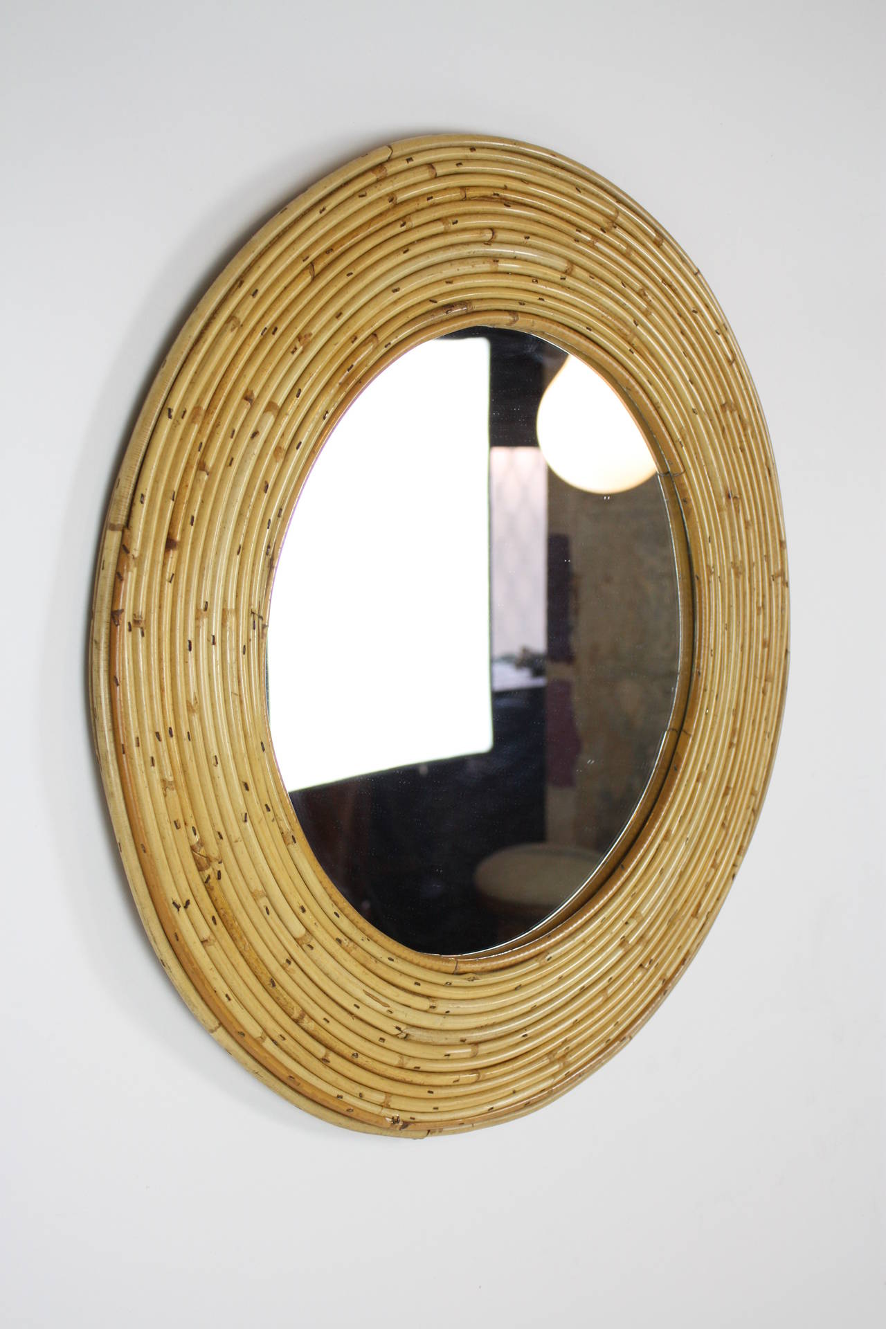 Spanish Wicker Cane Circular Mirror In Excellent Condition In Barcelona, ES