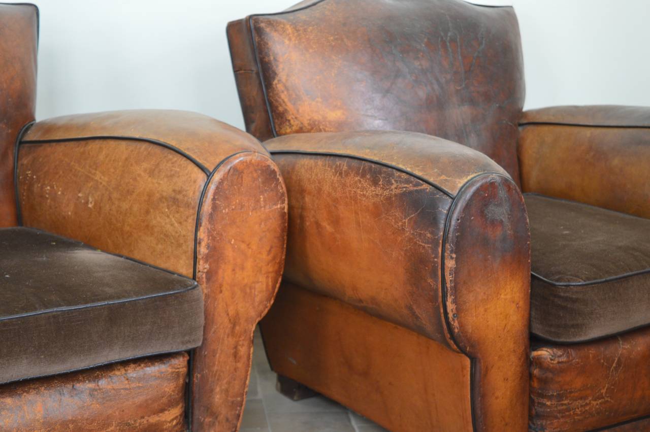 Art Deco Pair of 1930s French Leather Mustache Back Club Chairs