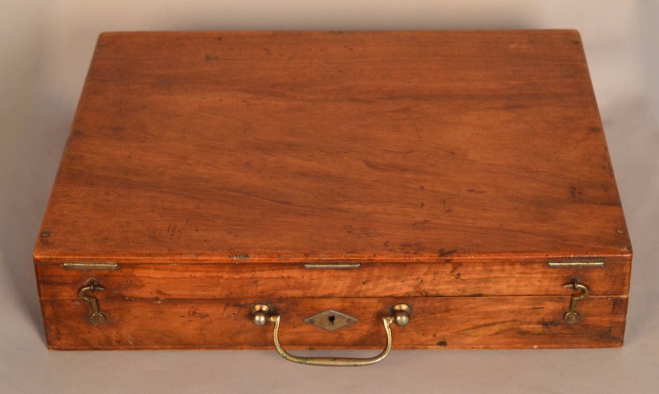 19th Century French Mahogany Painter's Box In Good Condition In Antwerp, BE