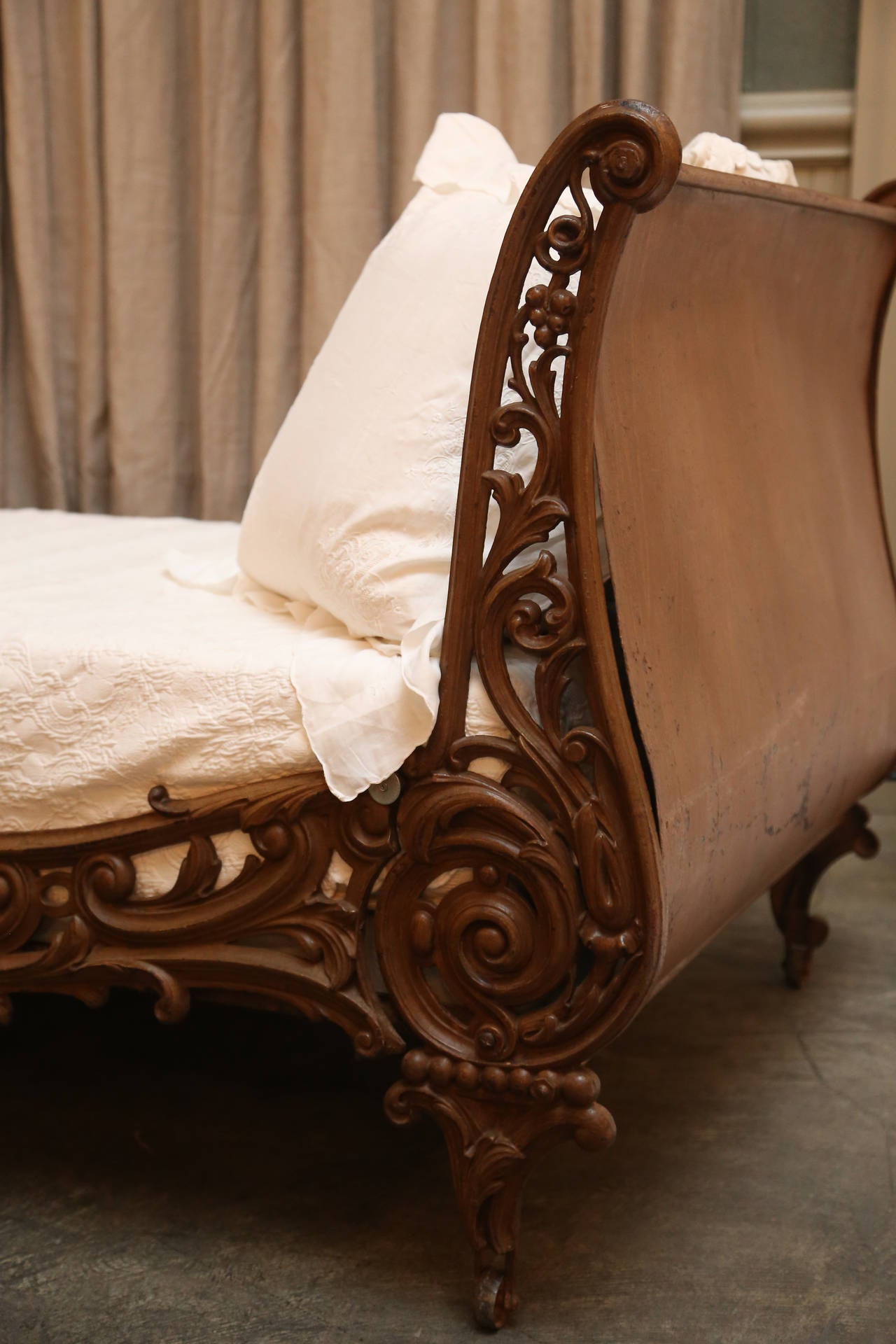 Belle Époque Metal Daybed for Interior or Exterior Use