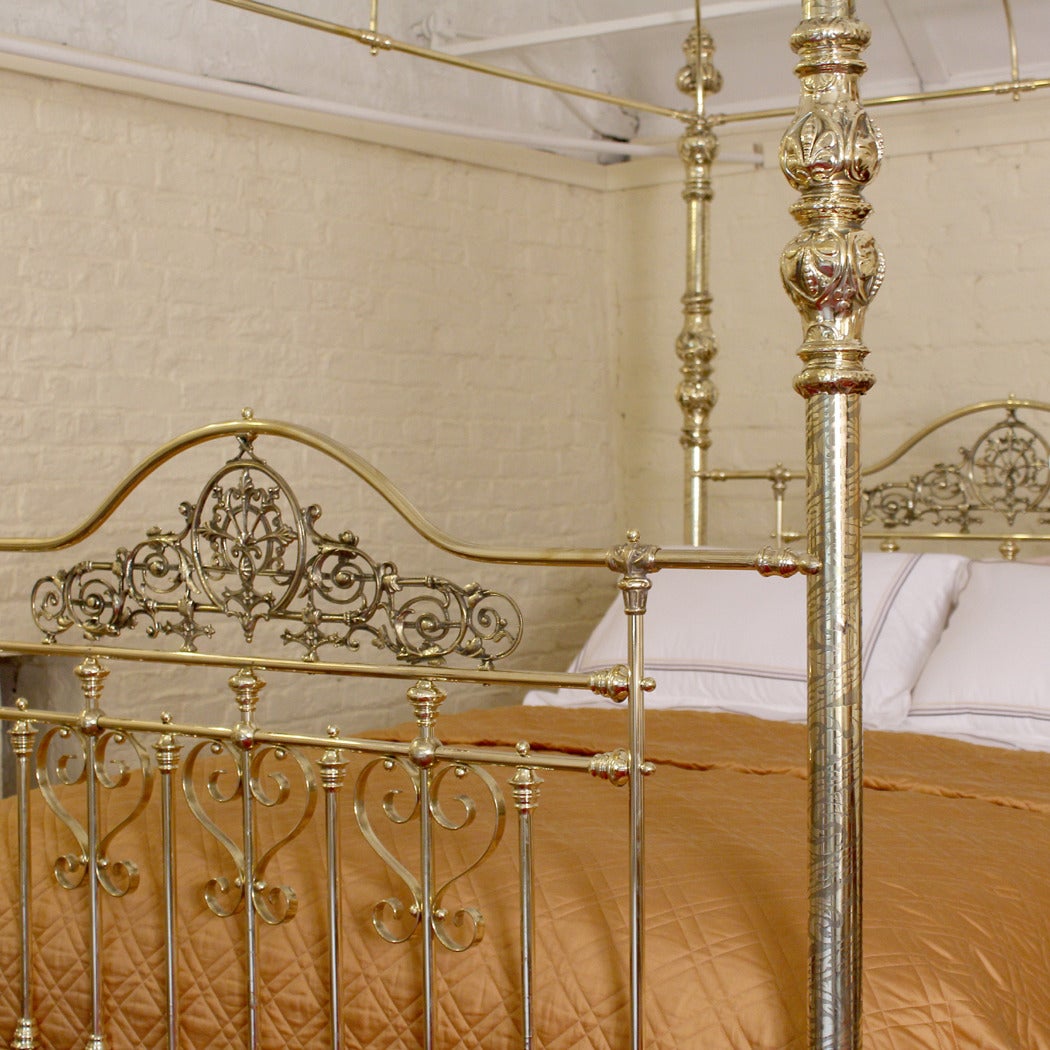 brass poster bed