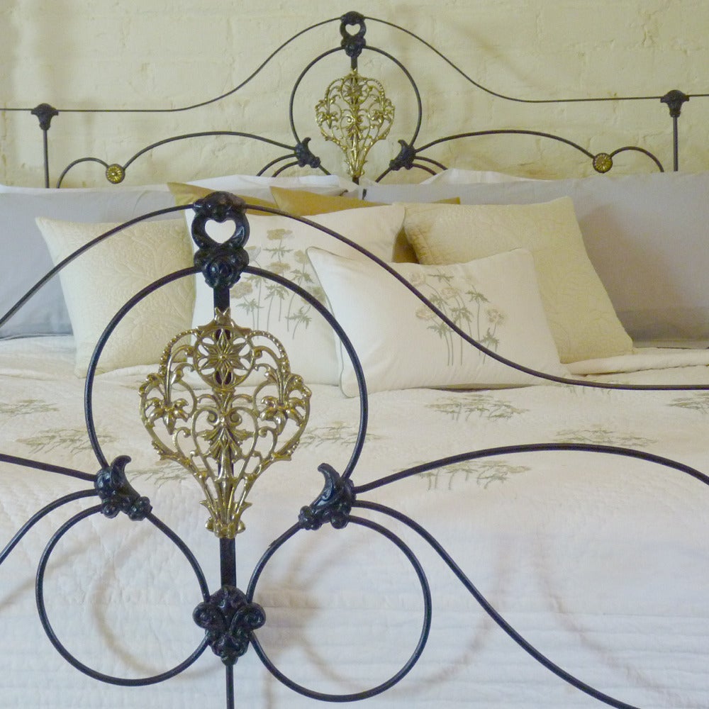 wrought iron poster bed