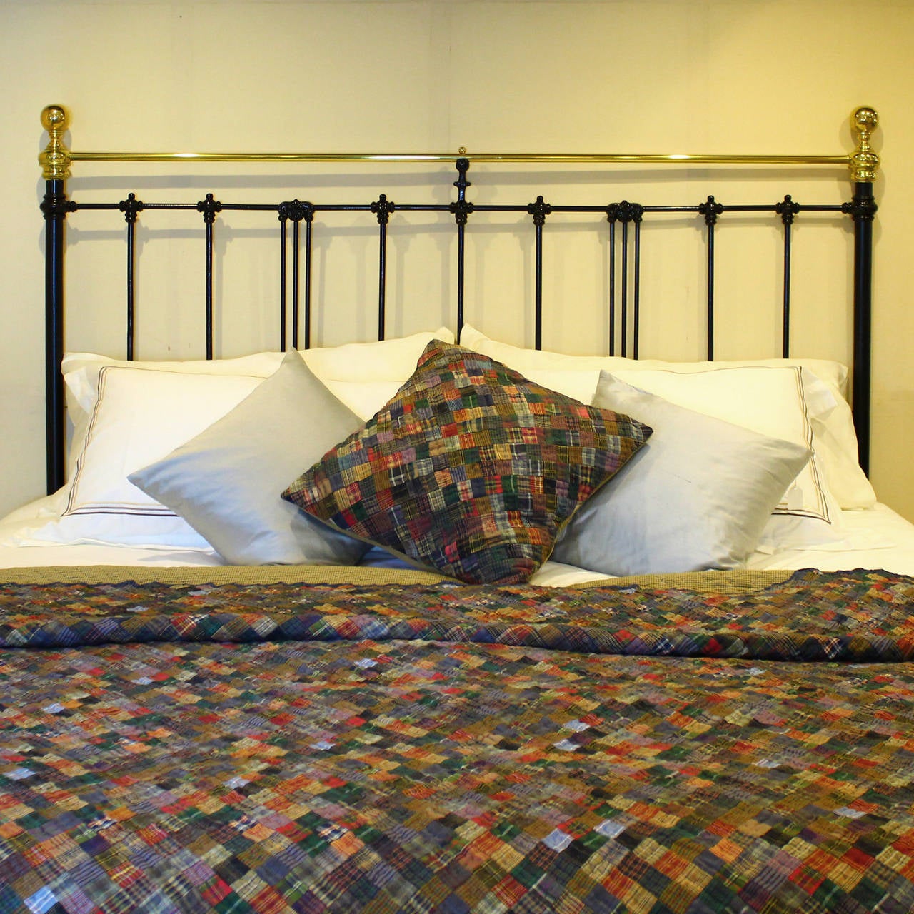 Wide Brass and Iron Platform Bed - MSK19