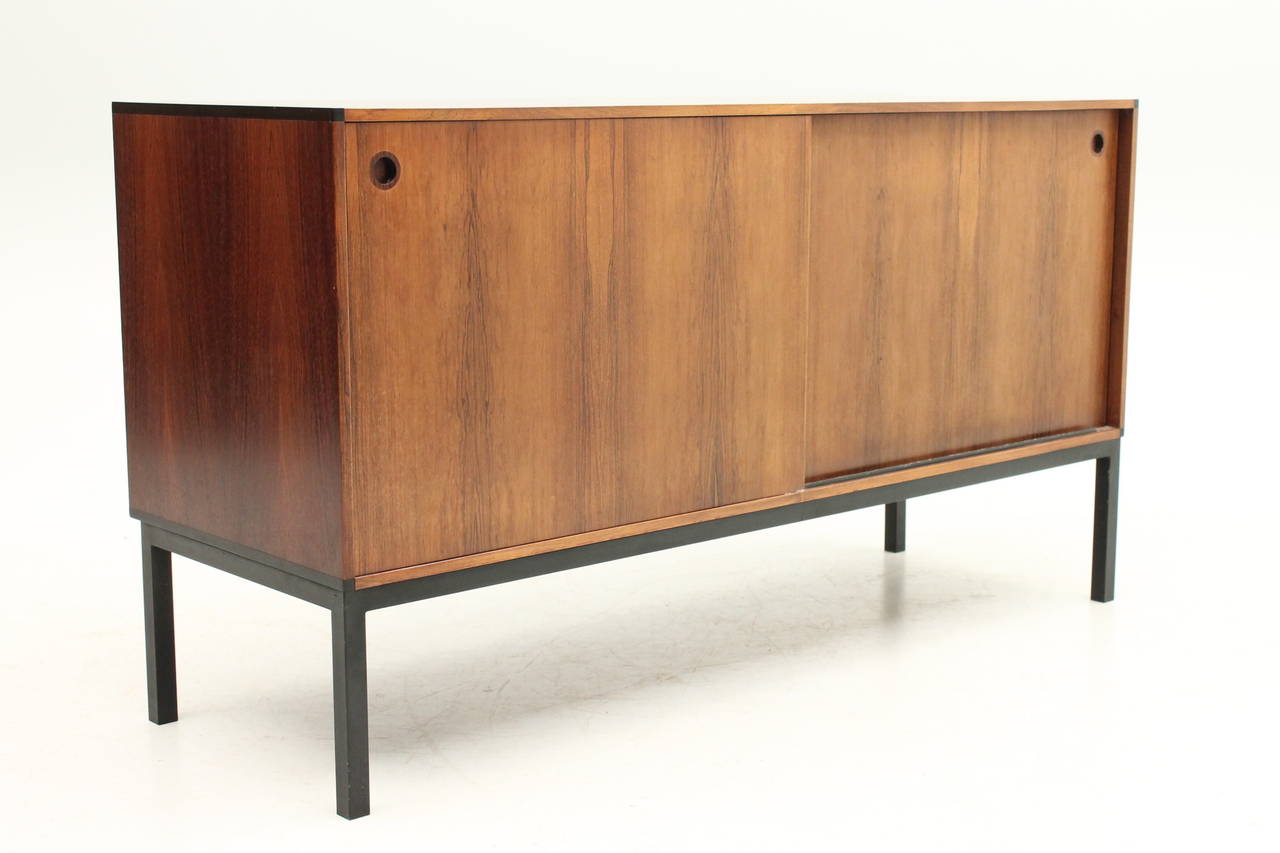 Danish, Mid-Century Modern Rosewood Credenza by Aksel Kjersgaard In Excellent Condition In Houston, TX
