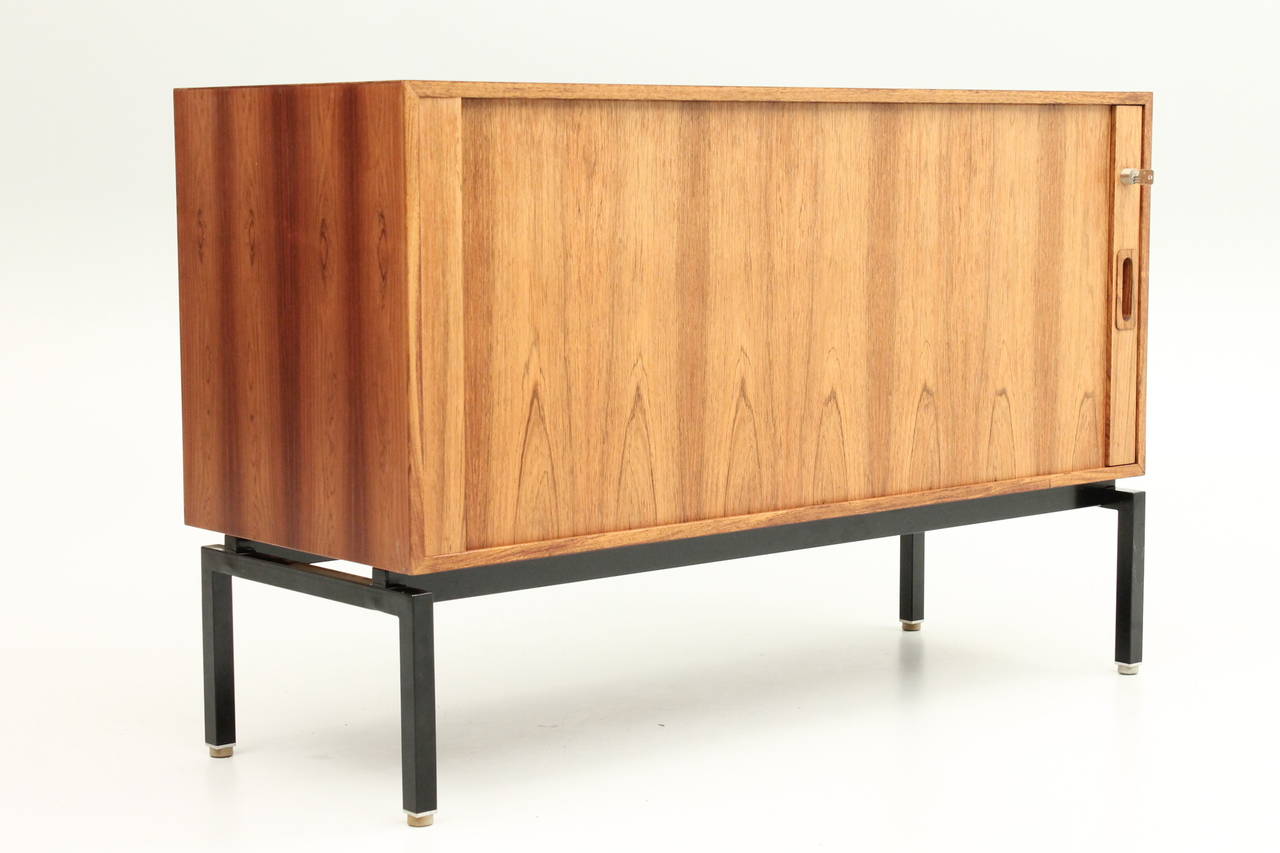 Danish, Mid Century Rosewood Credenza with Roll Front (Medium Size) In Excellent Condition For Sale In Houston, TX