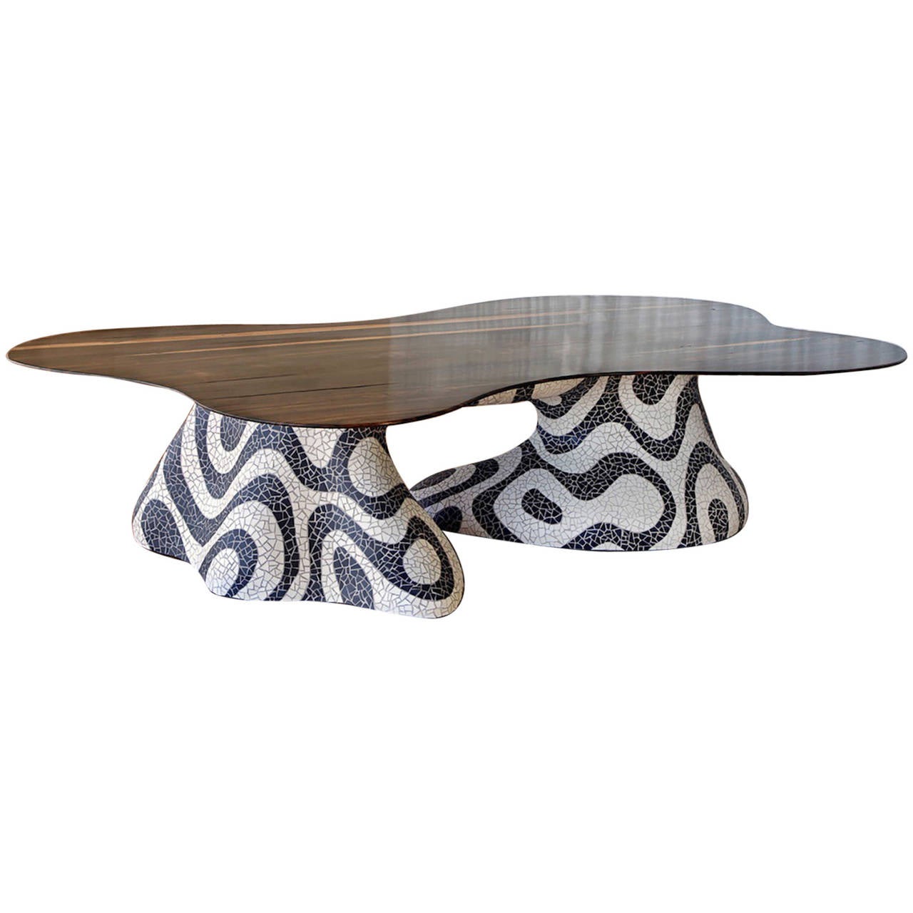 Table de salle à manger organique avec base à la manière de Roberto Burle Marx