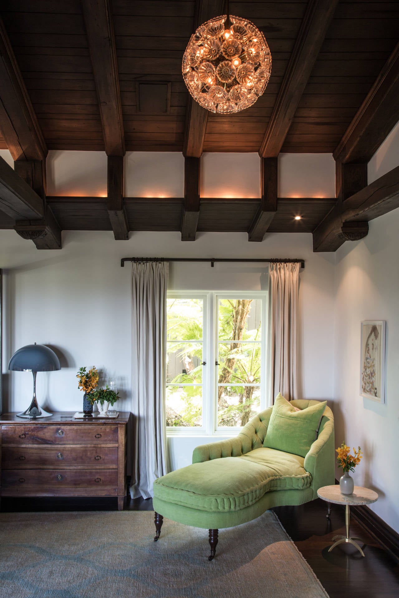 Austrian Dandelion Flower Sputnik Pendant