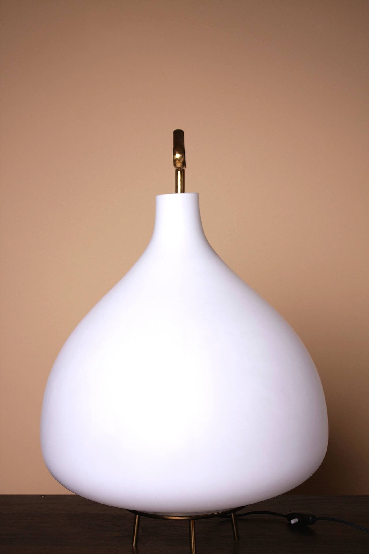 Mid-Century Modern Stilnovo Tripod Lamp For Sale