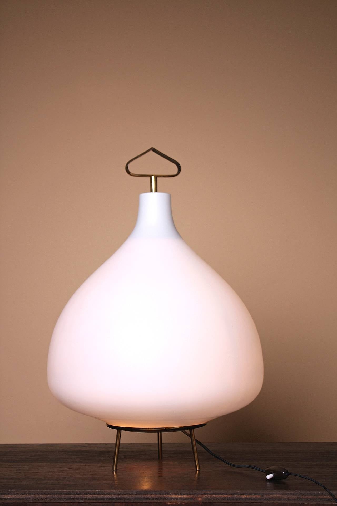 Stilnovo Tripod Lamp For Sale 2