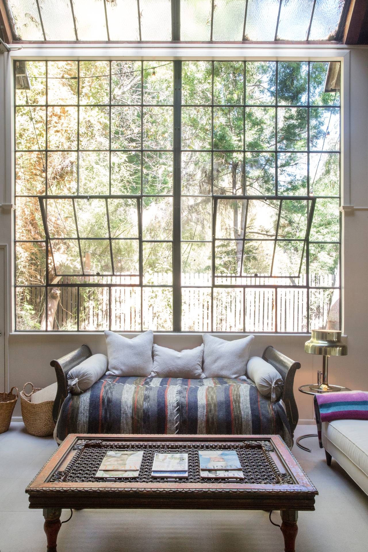 A large brass lamp designed by Anders Pehrson for Atelje Lyktan circa 1968.
A very beautiful and dominating piece that has been rewired with six feet of canvas cloth covered cord.