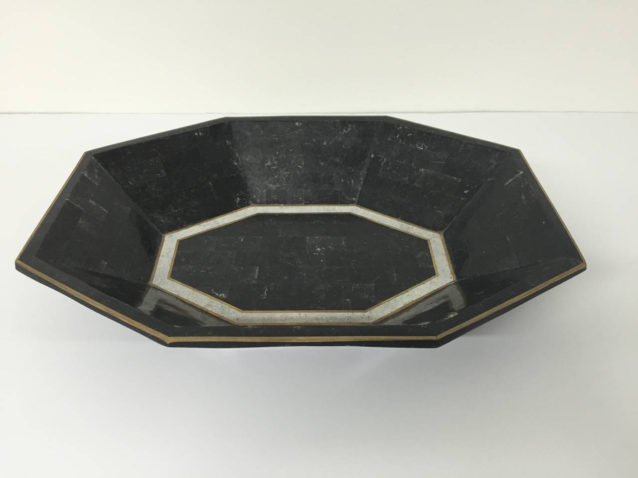 Maitland-Smith Tessellated Marble Bowl In Good Condition In Miami, FL