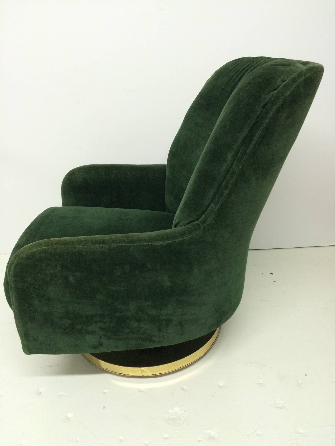 American Original Milo Baughman Swivel Lounge Chair for Thayer Coggin