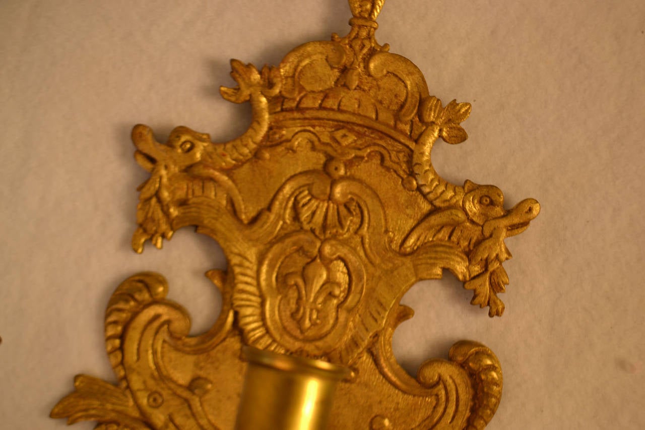 19th Century Pair of Gilded Louis XVI Wall Sconces In Good Condition For Sale In Vista, CA