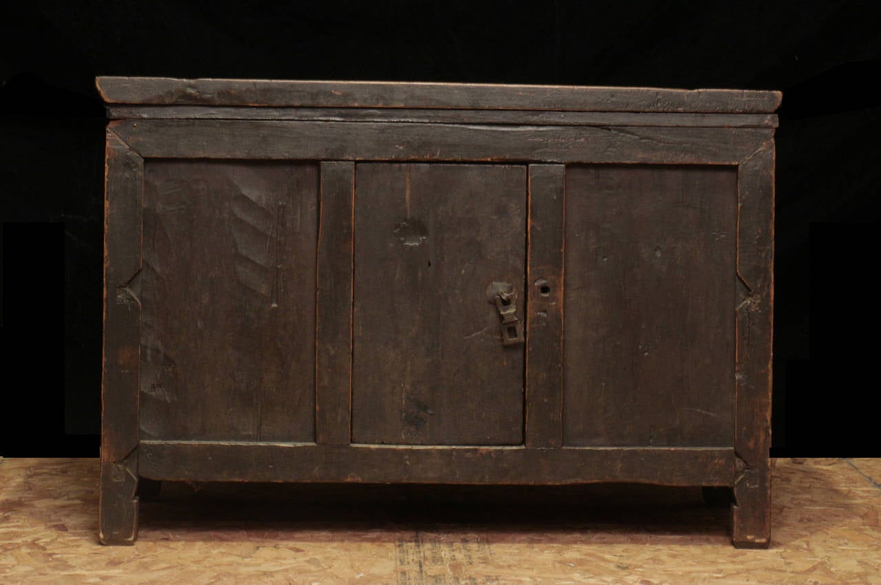 20th Century Tibetan Prayer Table with Storage Compartment For Sale