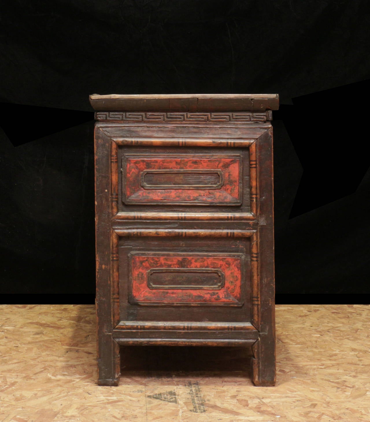 Polychromed Tibetan Prayer Table with Storage Compartment For Sale