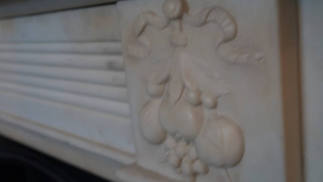 English Original 18th Century Statuary White Marble Fireplace Surround For Sale