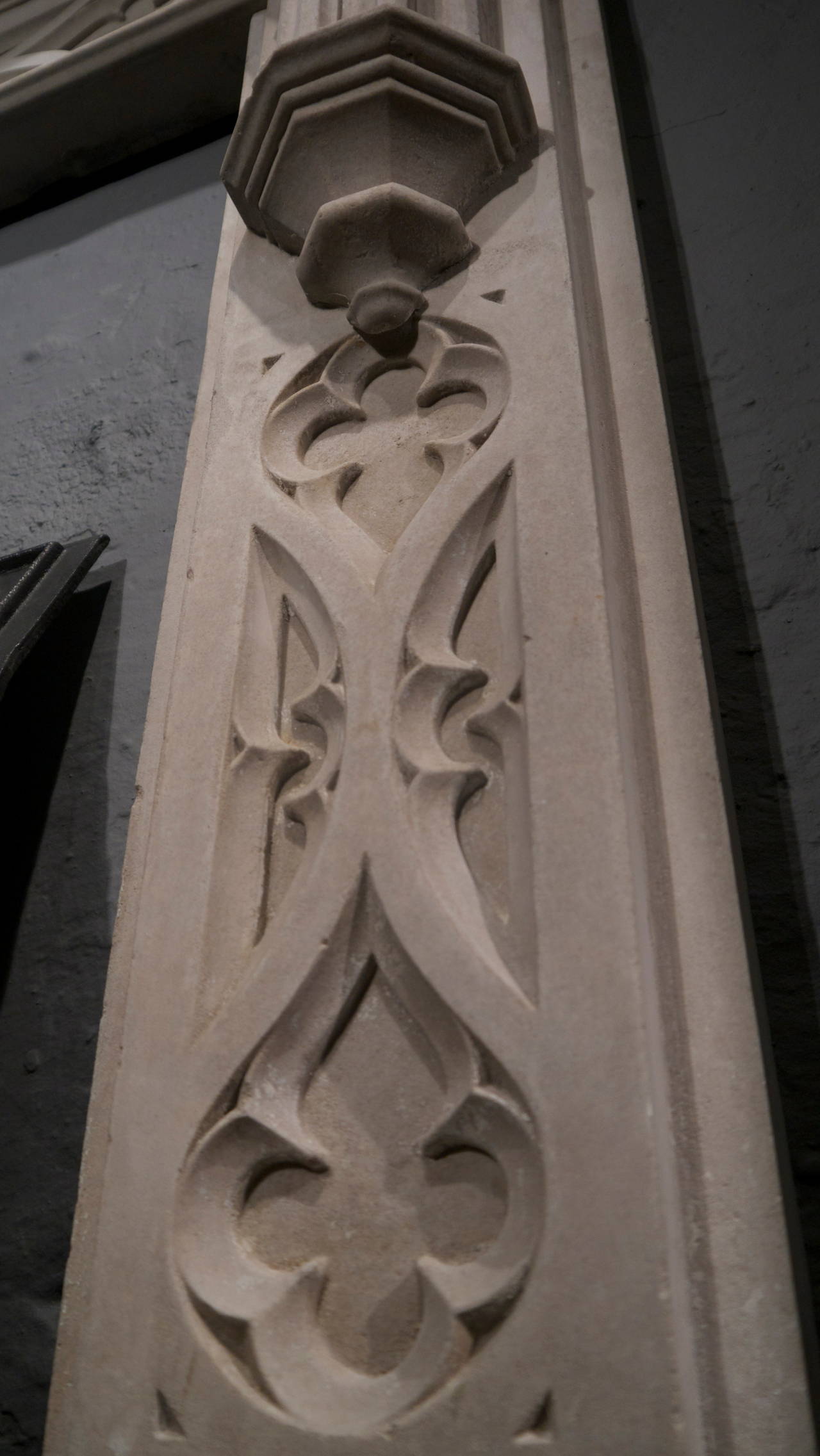 Original Victorian Gothic Portland Stone Surround from a Rectory, circa 1860 1