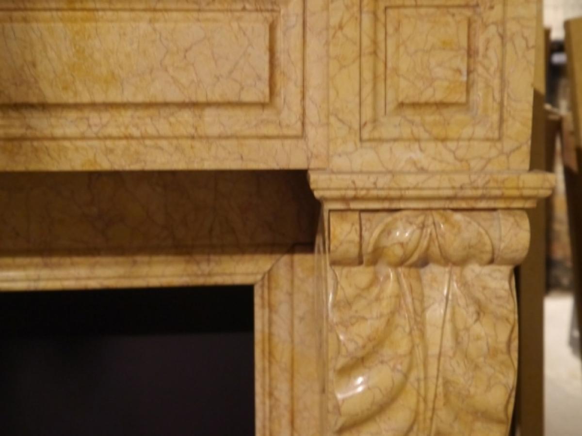 Antique Louis XVI Style French Siena Marble Fireplace Surround In Good Condition In London, GB
