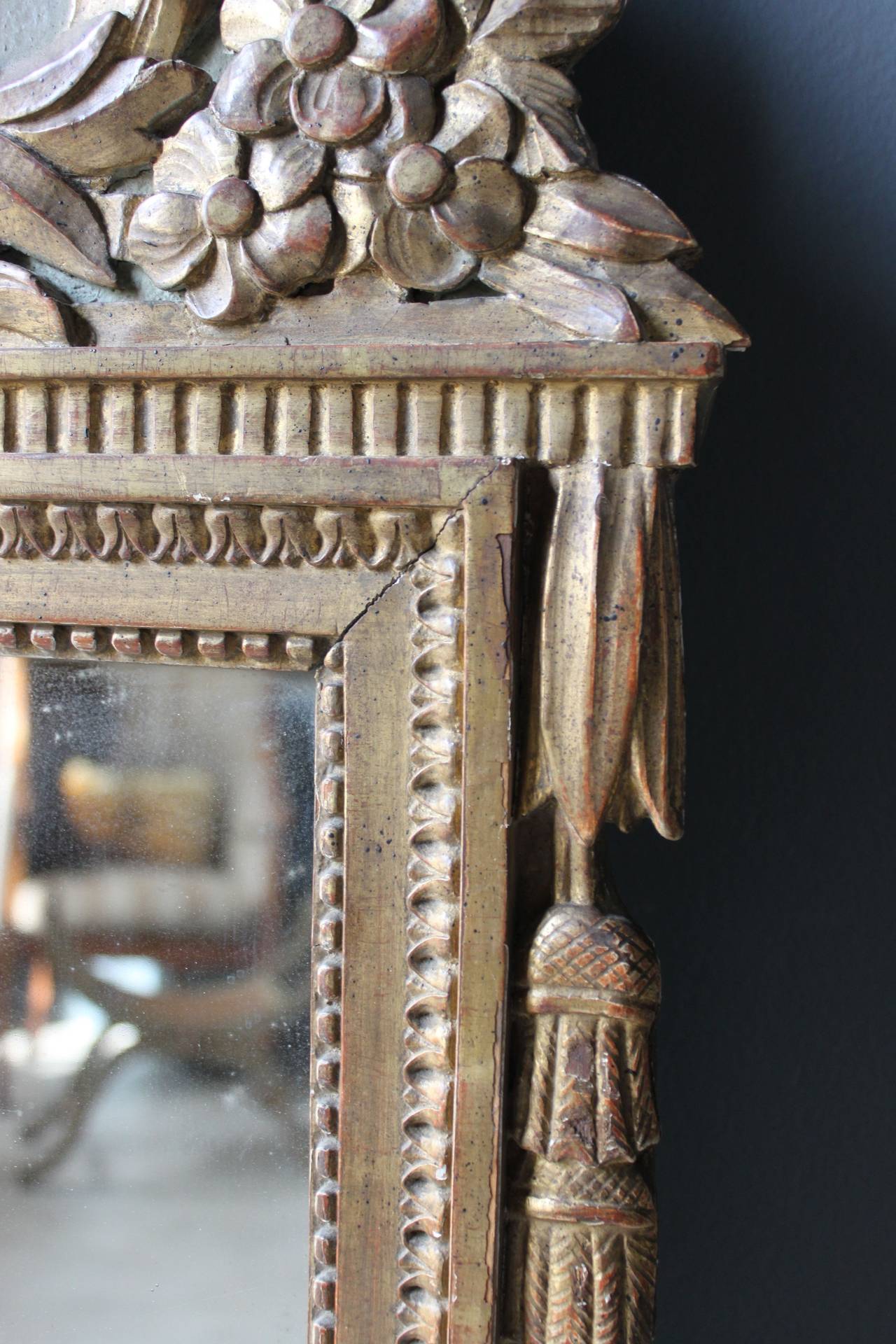 French Giltwood Mirror in the Style of Louis XVI, France, 19th Century In Good Condition For Sale In San Antonio, TX