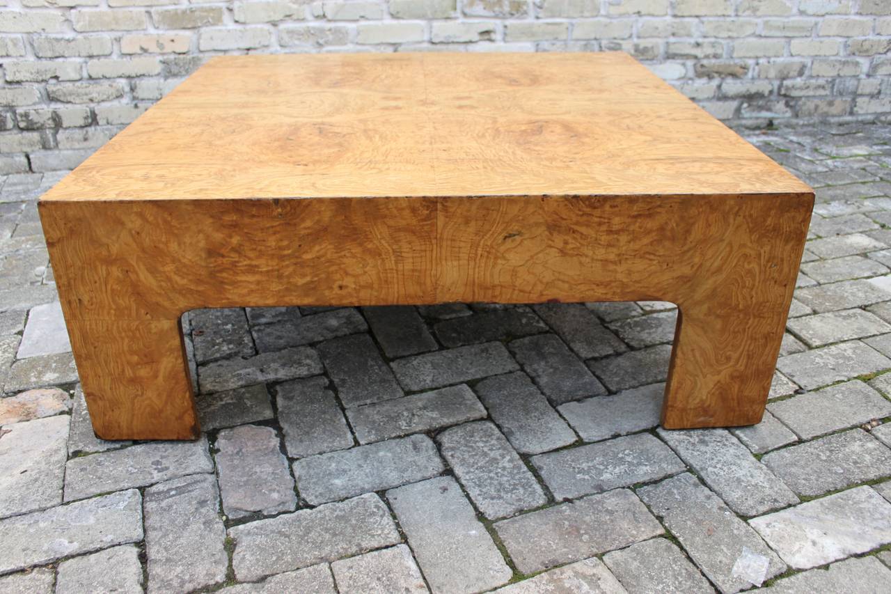 Mid-20th Century Burled Wood Coffee Cocktail Table, Attributed to Milo Baughman 1