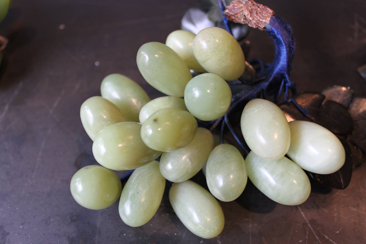 Collection of Four Chinese Jade Grapes on Wood, 20th Century For Sale 3