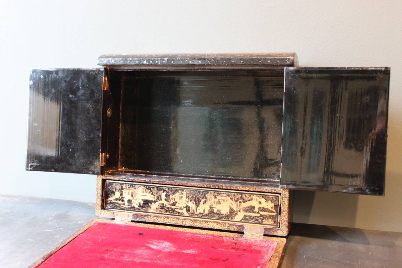 Lacquered Mid-19th Century Chinese Black and Gold Lacquer Writing Box For Sale