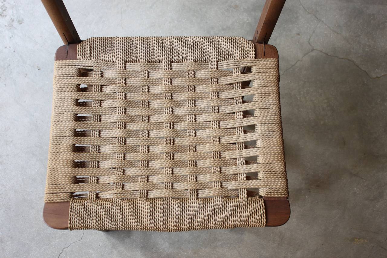 American Vintage Wood Valet Folding Chair with Woven Caned Seat, Mid-20th Century