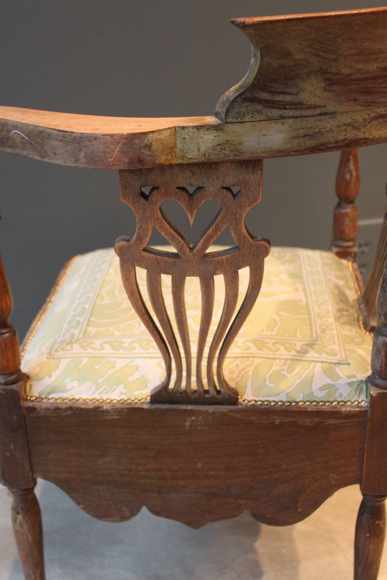 Fabric Corner Chair with Pierced Back Splat of Heart and Fortuny Seat, 18th Century