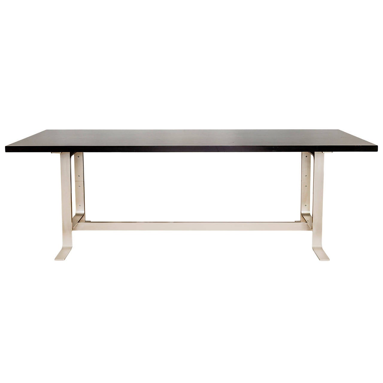 Console Table
Black Lacquered Mahogany
Aluminium  Steel Base
220 X 70 X 75
2500 euros