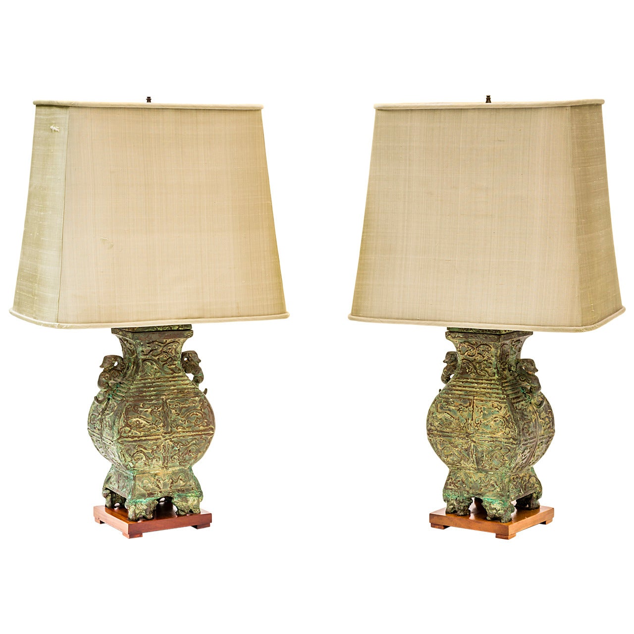 Pair of 1970's art deco lamps For Sale